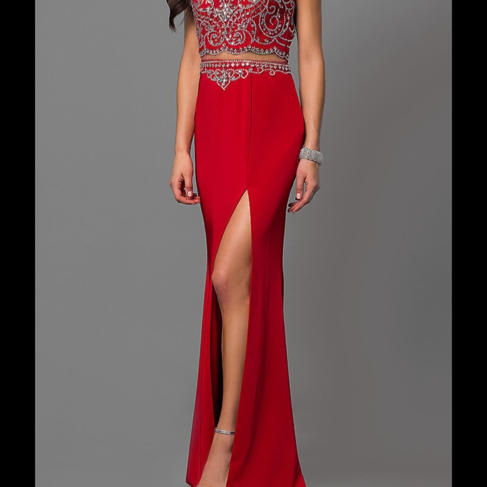 NWT! Mock two piece prom dress.